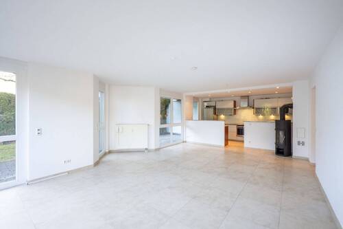Wohn- und Essbereich - 4 Zimmer Etagenwohnung zur Miete in Starnberg