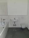 Bad mit Wanne + Dusche - 
