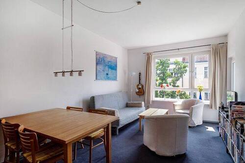 Bild 1 - Helle 3-Zimmer-Wohnung mit Balkon - zentral und dennoch ruhig in Moabit gelegen