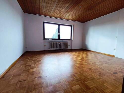 Schlafzimmer - Etagenwohnung mit 107,00 m² in Kieselbronn zur Miete