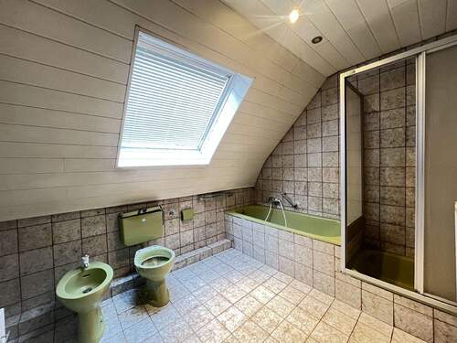 Wannen- und Duschbad OG - 