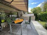 Terrasse (Bild aus 2023) - 4 Zimmer Doppelhaushälfte in Mönchengladbach-Wickrath