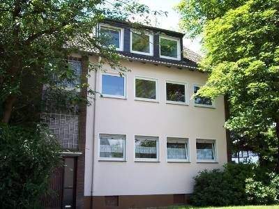 Bild 1 - 3,5 Raum EG-Wohnung mit Terrasse, 65 qm, Essen-Kray unrenoviert, an Handwerker abzugeben