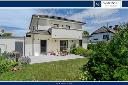 Blickgeschützte Sonnenterrasse - KfW55-Einfamilienhaus in Bestlage mit hochwertiger EBK, Sauna, Garage und Stellplätzen