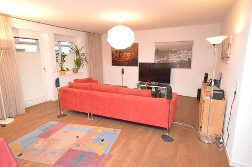 Wohnen - Etagenwohnung mit 93,00 m² in Frankfurt am Main zur Miete