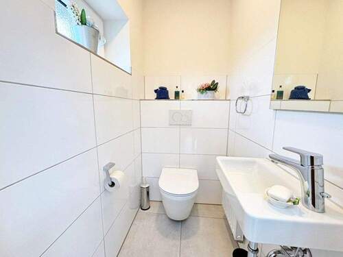 Gäste WC Erdgeschoss - 