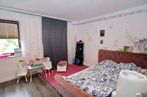 2. Schlafzimmer - 