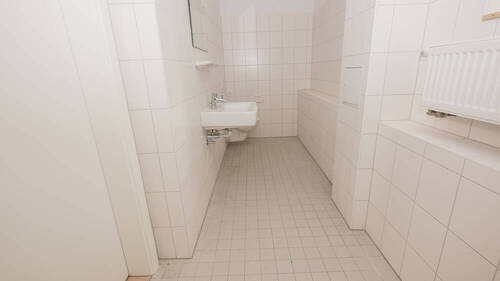 WC 2 - Büro mit 55,00 m&sup2; in Großheirath / Rossach zur Miete