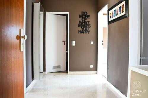 Eingang-Flur - 2 Zimmer Etagenwohnung in Unterhaching