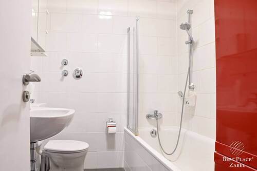 Badezimmer - Etagenwohnung mit 63,00 m&sup2; in Unterhaching zum Kaufen