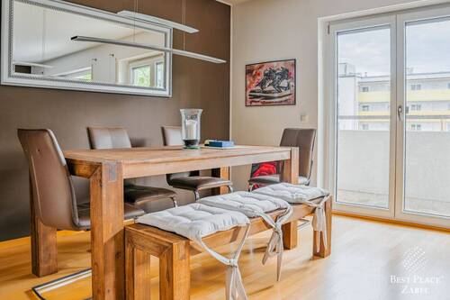 Wohnzimmer-Essbereich - 