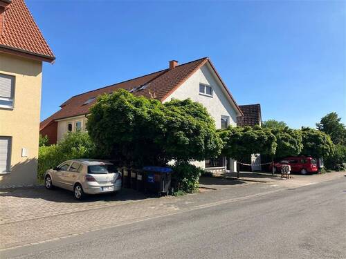 Hausansicht Straße - 
