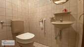 Gäste-WC - 6 Zimmer Einfamilienhaus zum Kaufen in Kirf