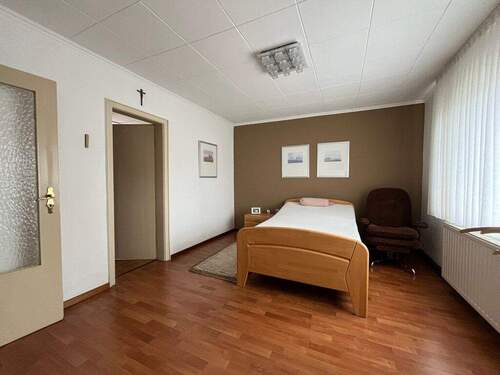 Schlafzimmer OG - 