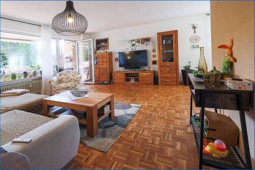 Blick Wohnzimmer/ Esszimmer - 