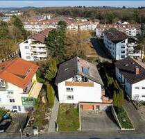 Großzügige 4,5 Zimmer Wohnung! Wfl. 120 qm, Balkonterrasse, Keller, Hobby, Garage, ruhige Lage Singen-Nord! - Singen (Hohentwiel)