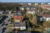 Drohne - Etagenwohnung mit 121,60 m&sup2; in Singen (Hohentwiel) zum Kaufen