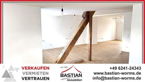 Headfoto - Für Dachgeschoss-Erstbezug-Innenstadt-Liebhaber: 106 m². XL-Terrasse. Repräsentatives Gebäude.
