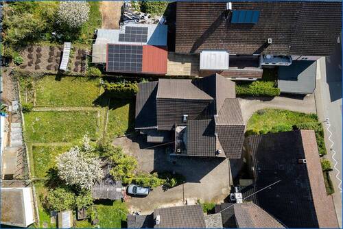 Drohne 2 - 6 Zimmer Einfamilienhaus in Steißlingen
