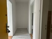 Flur - 2 Zimmer Etagenwohnung zur Miete in Kiel