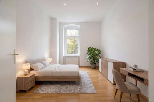 Schlafzimmer - Staged - 2 Zimmer Etagenwohnung in Berlin