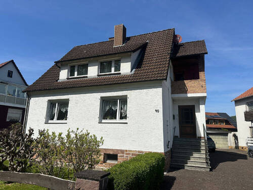 Bild1 - Ideal für die Familie! Ein- bis Zweifamilienhaus mit Potenzial in Veckerhagen