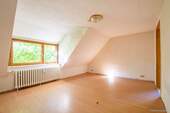 Rechtes Gebäude - OG Wohnzimmer 1 - 