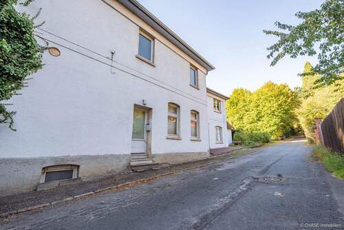 Hausfront, Wohnstraßenseitig 1 - Mehrfamilienhaus, Wohnhaus mit 350,00 m² in Rehburg-Loccum Bad Rehburg / Loccum zum Kaufen