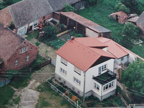 Wohnhaus - Großzügige Immobilie, geeignet als Ein- oder Zweifamilienhaus - Provisionsfrei