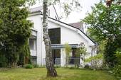 Reihenhaus mit Gartenanteil - * Freundlich heller Wohnkomfort auf 3 Ebenen * - Reihenendhaus mit Gartenanteil in Burgdorf