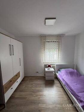 Zimmer EG - Etagenwohnung mit 82,00 m² in Markgröningen zum Kaufen