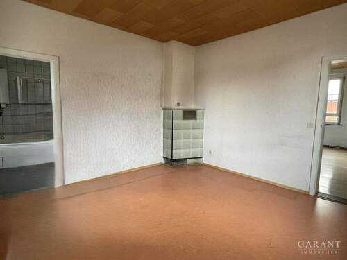 Zimmer mit Kachelofen - 