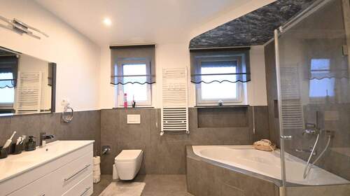 Badezimmer mit Wellnesscharakter - 