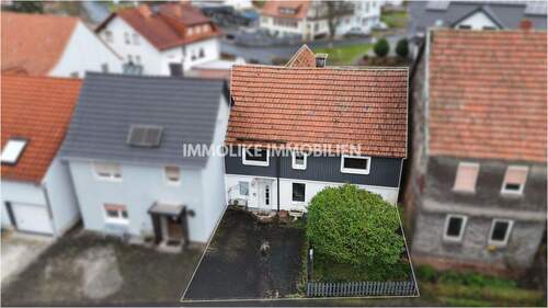 Zugang Hof - 4 Zimmer Einfamilienhaus zum Kaufen in Sinntal-Sterbfritz