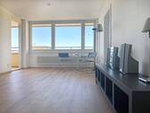 Wohnzimmer - 2 Zimmer Etagenwohnung zum Kaufen in Heidelberg