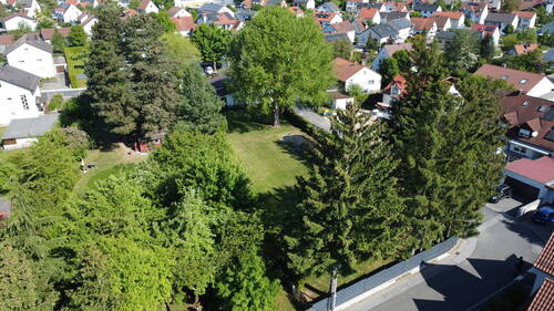 Eckgrundstück - Grundstück in Neumarkt in der Oberpfalz / Pölling