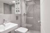 Badezimmer Beispiel - Energieeffiziente Eigentumswohnung mit 1,5 Zimmern & Loggia