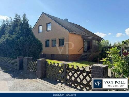 26 217 022 Titelbild Balken unten - 6 Zimmer Einfamilienhaus zum Kaufen in Celle / Altencelle