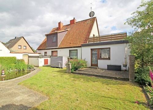 Rückansicht - 8 Zimmer Einfamilienhaus zum Kaufen in Wahlstedt