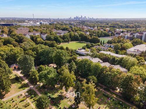 TRAUMHAFT: MITTEN IM GRÜNEN - Etagenwohnung mit 106,00 m² in Frankfurt am Main zum Kaufen