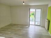 Wohnzimmer - Etagenwohnung mit 83,00 m&sup2; in Mauern zum Kaufen