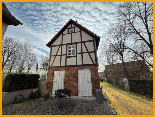 Vorderansicht - 2 Zimmer Mehrfamilienhaus, Wohnhaus zur Miete in Lauterbach / Heblos