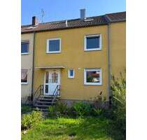 RMH mit viel Potenzial in Nbg.-Nord, Großgründlach Haus kaufen - Nürnberg