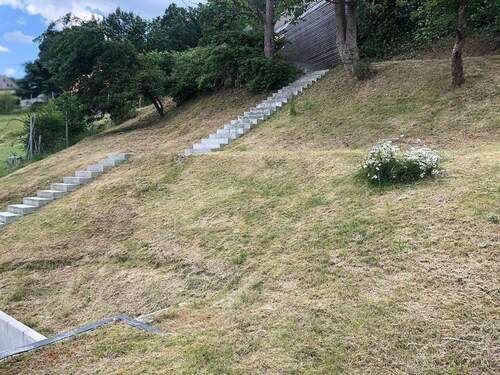 Granittreppe zum Haus - 