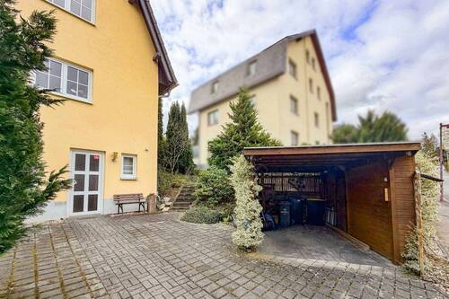 Hausansicht straßenseitig Ansicht 02 - 