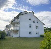 Modernisiert & bezugsbereit - Großzügige 4 Zimmerwohnung mit 2 Balkonen und Tiefgarage - Bad Rappenau
