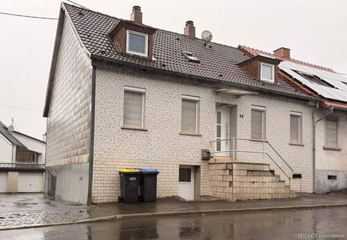 Ansicht - Aus Bankverwertung ! Einfamilienhaus mit Garten