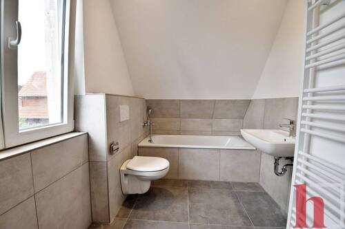 Modernes Badezimmer - 