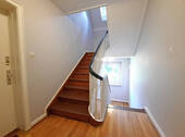 Treppenhaus - 2 Zimmer Etagenwohnung in Hamburg