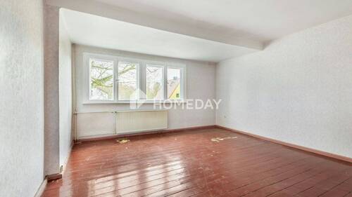 1. OG Schlafzimmer 1 1 - 